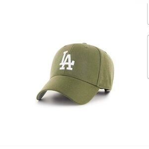 the la hat army green
